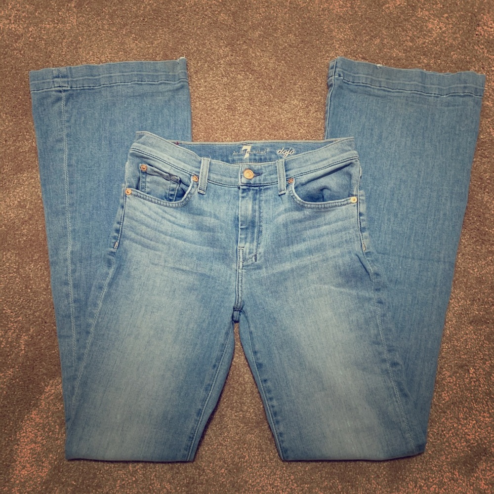 7 for all mankind